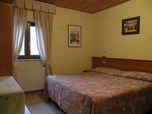 Albergo Ristorante Il Pescatore Віллетта-Барреа Екстер'єр фото
